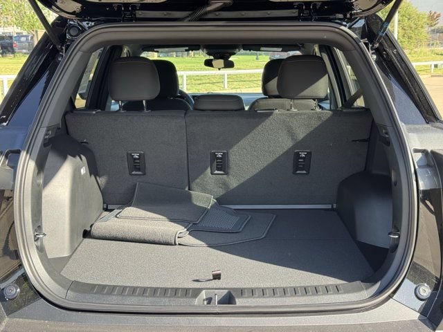 2027 Chevrolet Equinox LT - Photo 26