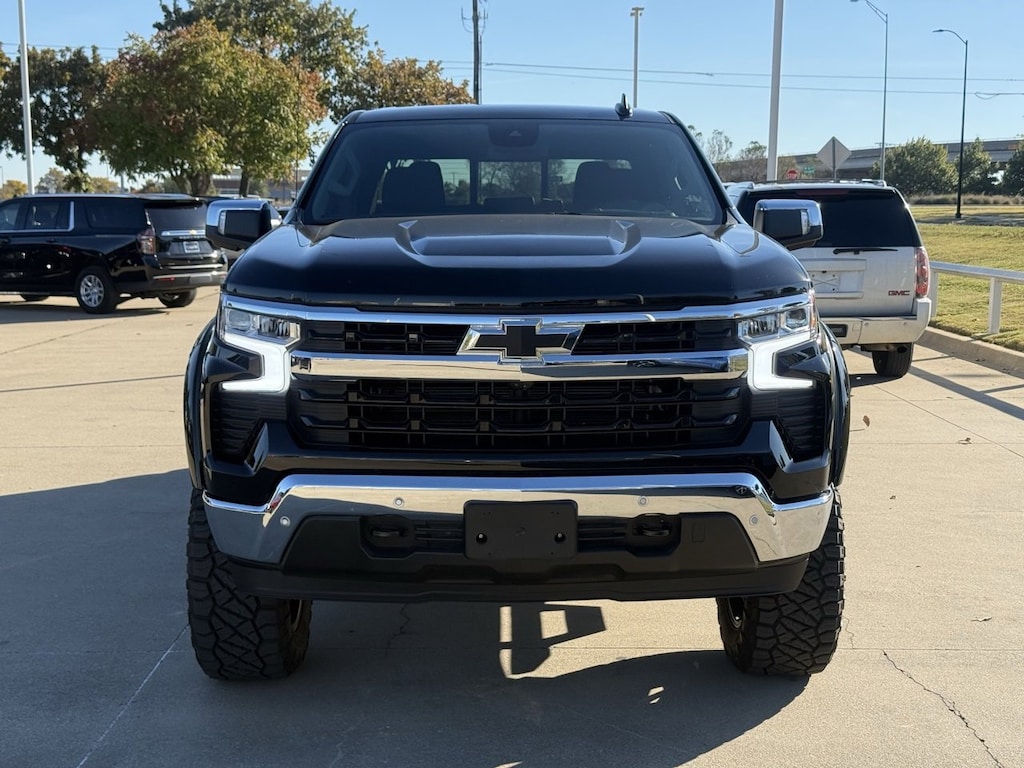Used 2025 Chevrolet Silverado 1500 LT Truck Crew Cab