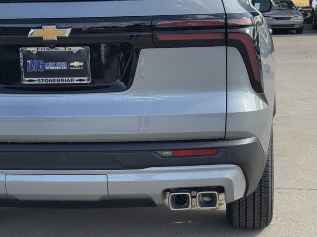 2027 Chevrolet Traverse LT - Photo 7