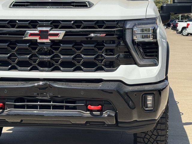 2026 Chevrolet Silverado 2500 HD ZR2 - Photo 9
