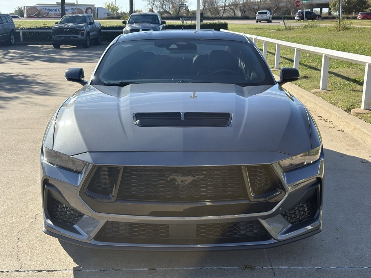 2025 Ford Mustang GT Premium photo 2