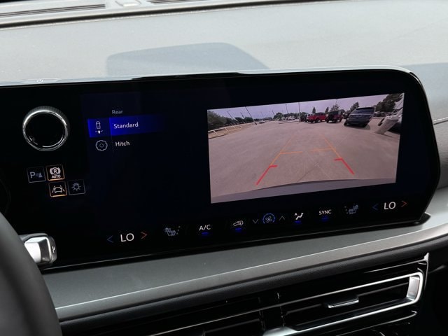 2027 Chevrolet Traverse LT - Photo 14
