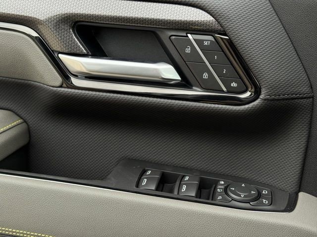 2026 Chevrolet Silverado 2500 HD ZR2 - Photo 20