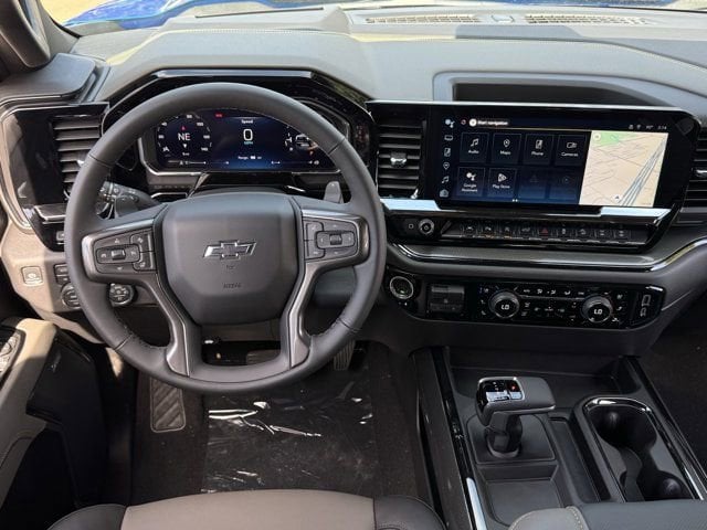 2026 Chevrolet Silverado 1500 ZR2 - Photo 11