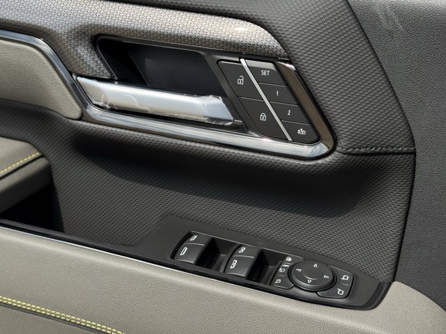 2026 Chevrolet Silverado 2500 HD ZR2 - Photo 19