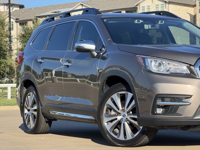 2021 Subaru Ascent Touring photo 2