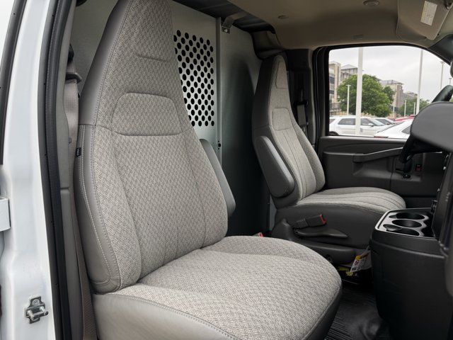 2026 Chevrolet Express Cargo WT - Photo 20
