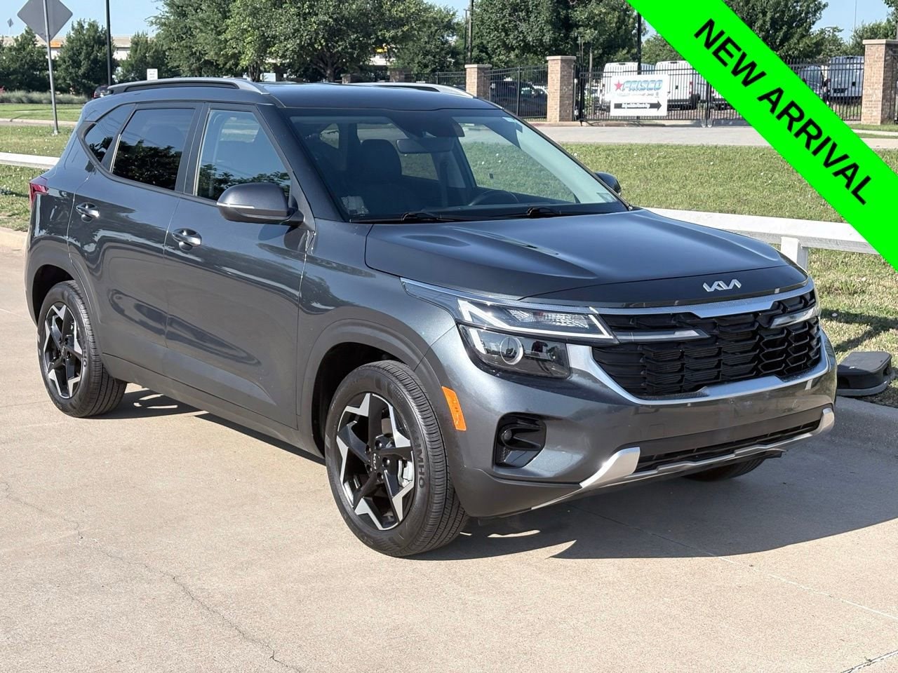 2025 Kia Seltos 2.0 S FWD's photo
