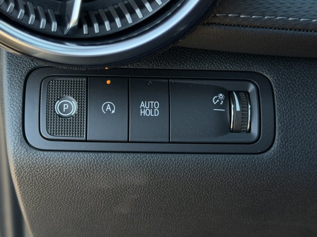 2027 Chevrolet Equinox LT - Photo 14