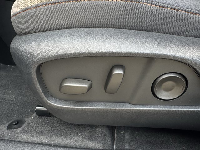 2027 Chevrolet Equinox Activ - Photo 23