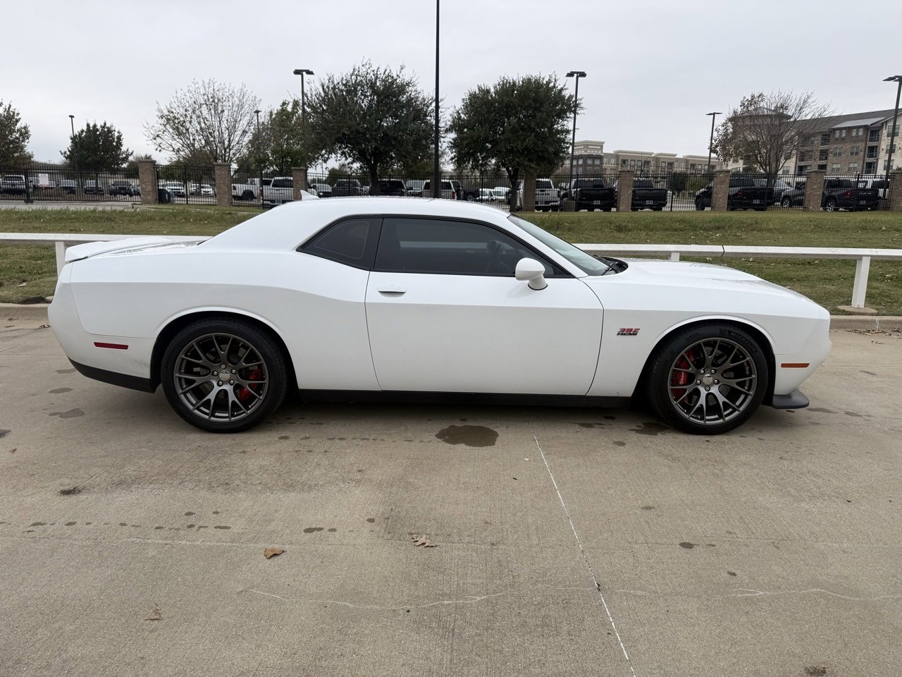 2016 Dodge Challenger SRT8 392 photo 3