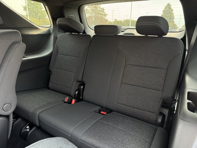 2027 Chevrolet Traverse LT - Photo 23