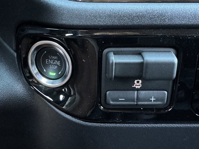 2026 Chevrolet Silverado 2500 HD ZR2 - Photo 15