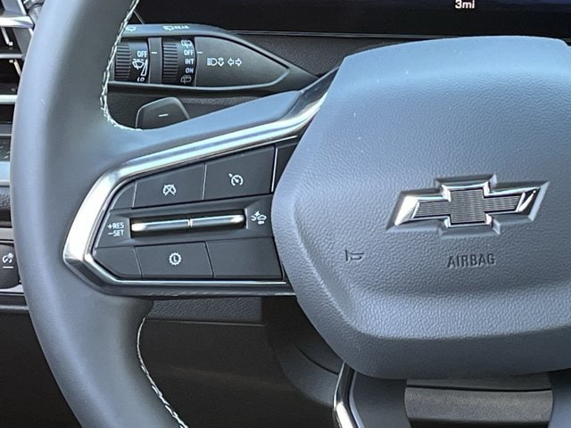 2027 Chevrolet Traverse LT - Photo 12