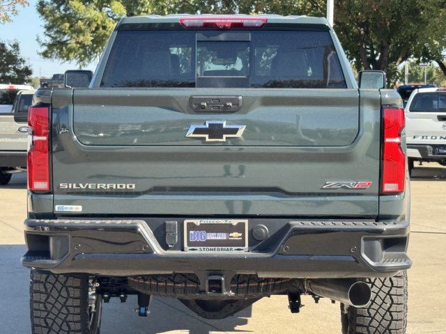 2026 Chevrolet Silverado 2500 HD ZR2 - Photo 6
