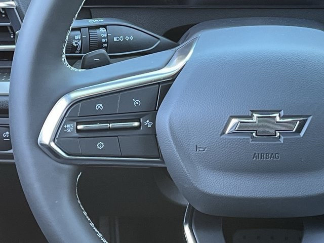 2027 Chevrolet Traverse LT - Photo 12