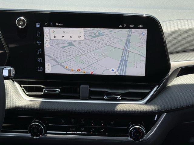 2027 Chevrolet Equinox LT - Photo 12