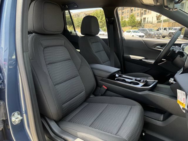 2027 Chevrolet Equinox LT - Photo 23