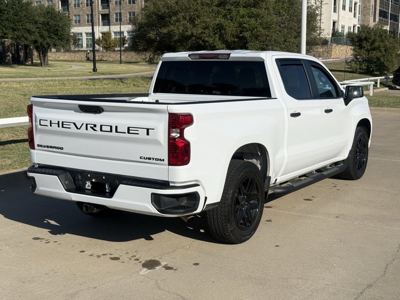 2024 Chevrolet Silverado 1500 Custom photo 4