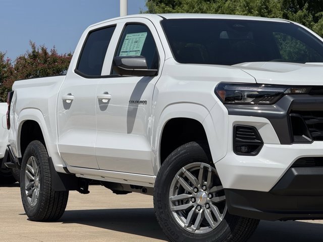 2026 Chevrolet Colorado LT photo 3