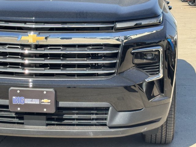 2027 Chevrolet Traverse LT - Photo 8