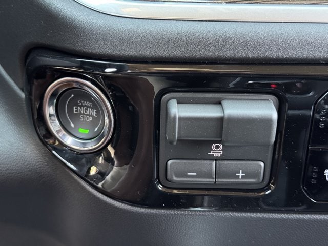 2026 Chevrolet Silverado 1500 LT - Photo 15