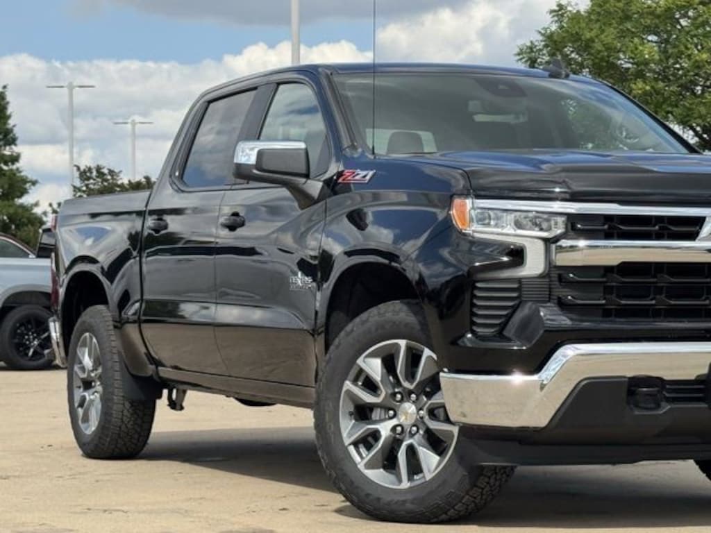 New 2026 Chevrolet Silverado 1500 LT Truck Crew Cab