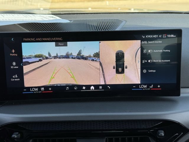 2025 BMW 2 Series 230i - Photo 18