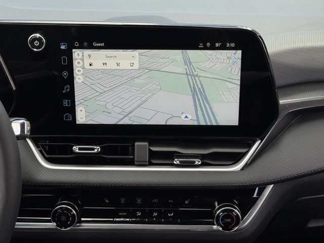 2027 Chevrolet Equinox LT - Photo 13