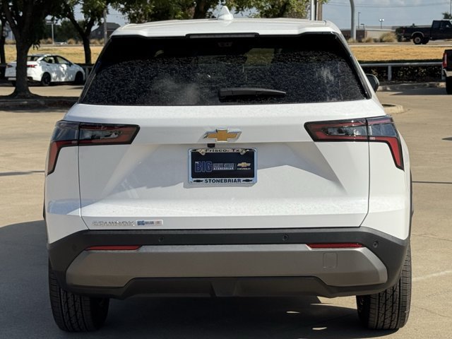 2027 Chevrolet Equinox LT - Photo 6