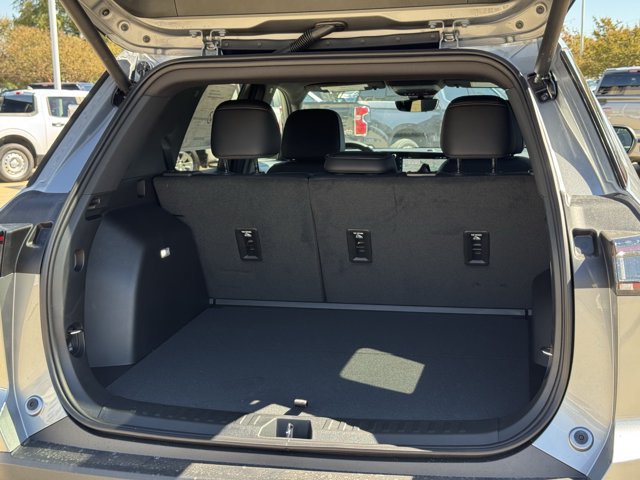 2027 Chevrolet Equinox LT - Photo 26