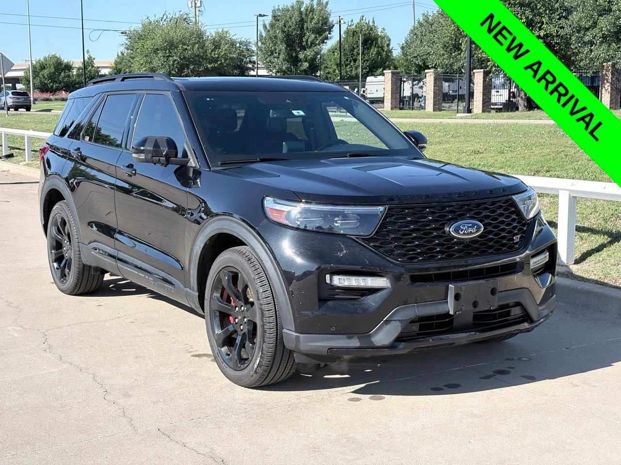 2023 Ford Explorer's photo