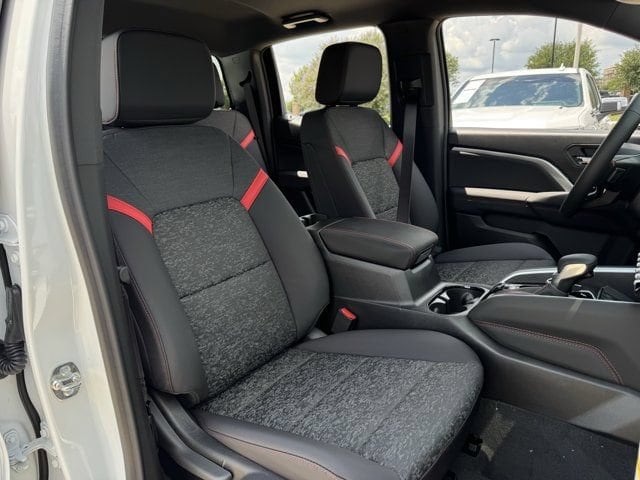 2026 Chevrolet Colorado Z71 - Photo 20