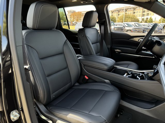 2027 Chevrolet Traverse LT - Photo 24
