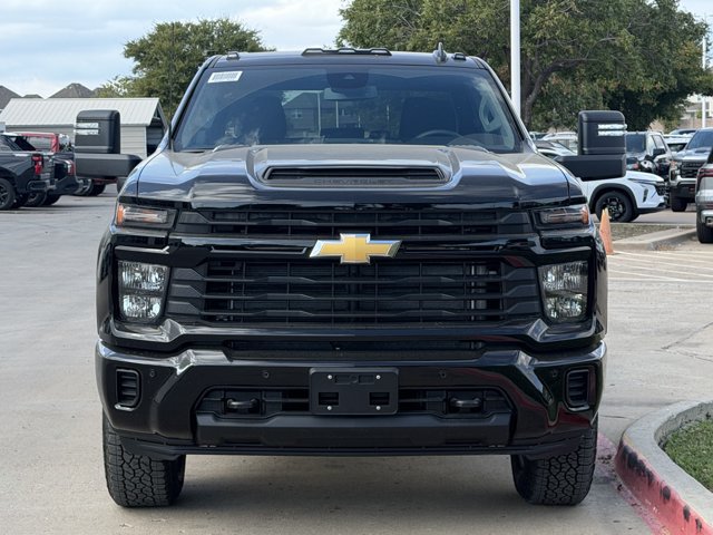 2026 Chevrolet Silverado 2500 HD Custom - Photo 8