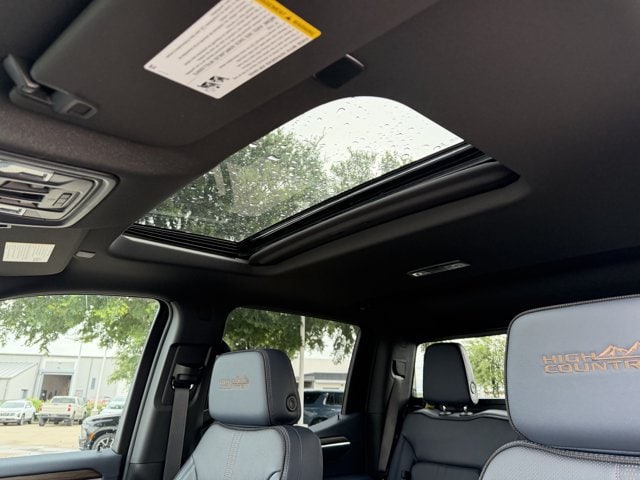 2026 Chevrolet Silverado 1500 High Country - Photo 21