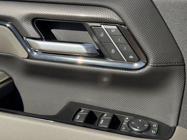 2026 Chevrolet Silverado 2500 HD ZR2 - Photo 19