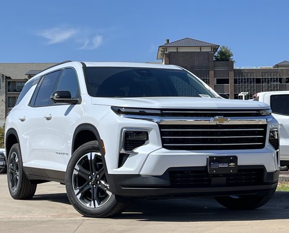 2027 Chevrolet Traverse LT - Photo 1