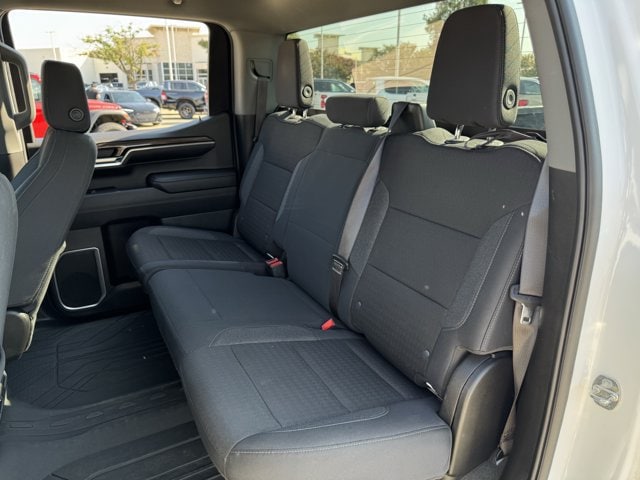 2024 Chevrolet Silverado 1500 LT - Photo 27
