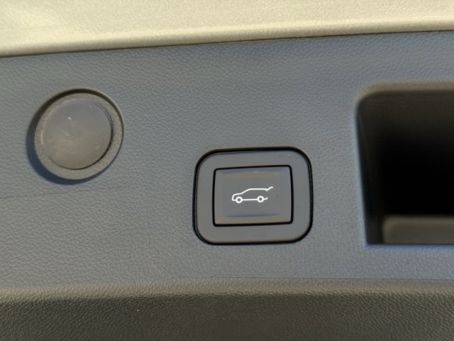 2027 Chevrolet Equinox LT - Photo 27