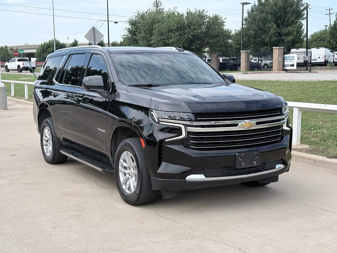 2024 Chevrolet Tahoe 2WD LT's photo