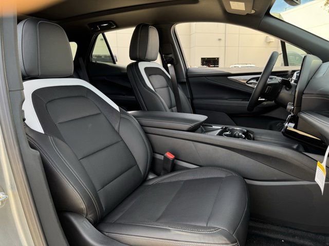 2026 Chevrolet Blazer EV LT - Photo 21