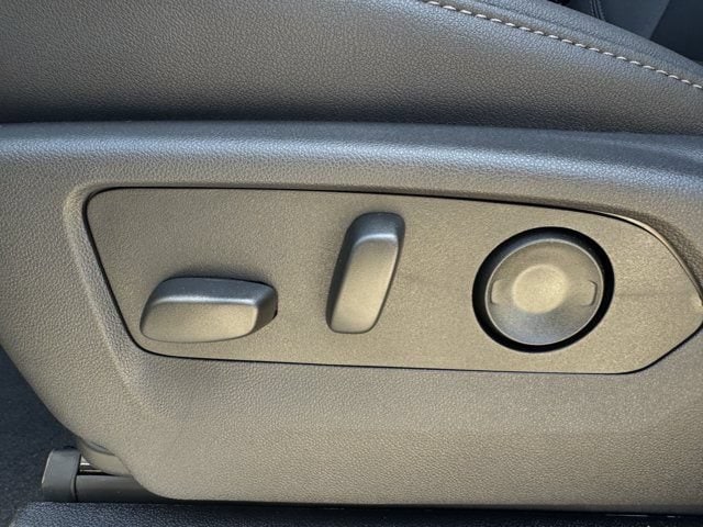 2026 Chevrolet Tahoe LT - Photo 22