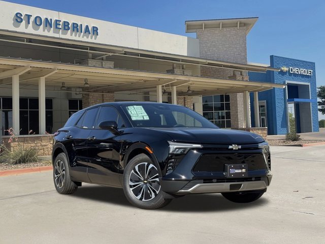 2026 Chevrolet Blazer EV photo 2