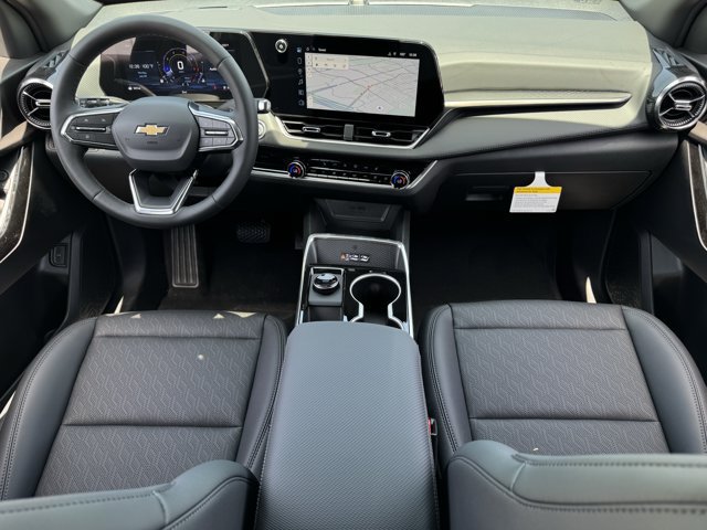 2027 Chevrolet Equinox LT - Photo 10