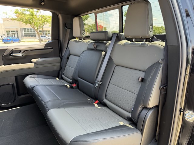 2026 Chevrolet Silverado 1500 ZR2 - Photo 23