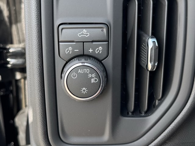 2026 Chevrolet Silverado 1500 Custom - Photo 19