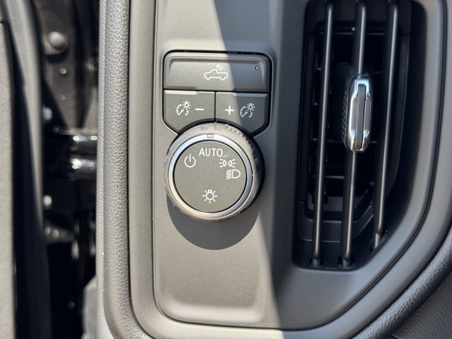 2026 Chevrolet Silverado 1500 Custom - Photo 18