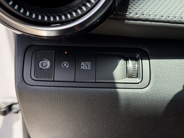 2027 Chevrolet Equinox LT - Photo 20