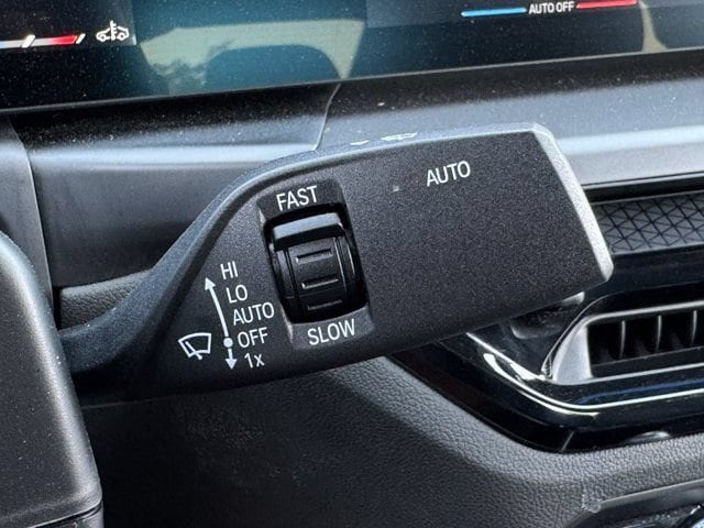 2025 BMW 2 Series 230i - Photo 24